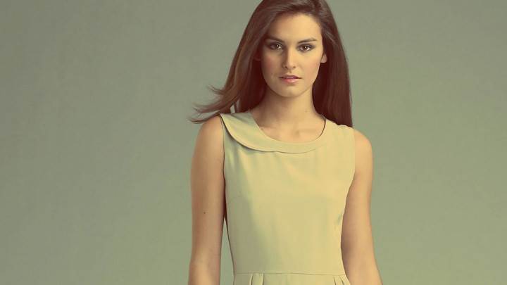 Ana Lisboa Looking Front N Sweet Pose Photoshoot